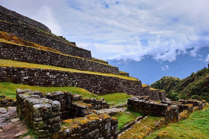 4 Days Inca Trail Adventure to Machu Picchu - Experience the 4 Days Inca Trail Adventure to Machu Picchu