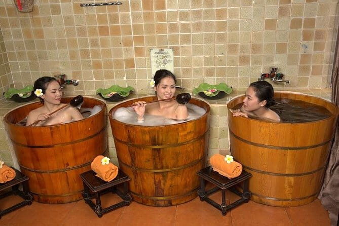 4-Hand Full Body Massage in Da Nang - Who Will Love This Experience?