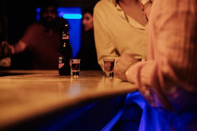 4 Hour Barcelona Fun Party Tour - Key Points