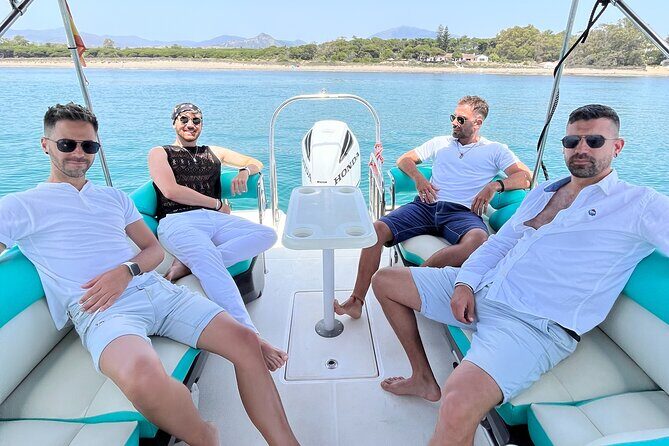4 Hour Boat Ride in Jarana on the Bayliner Element XR7 - Exploring the 4-Hour Boat Ride in Marbella