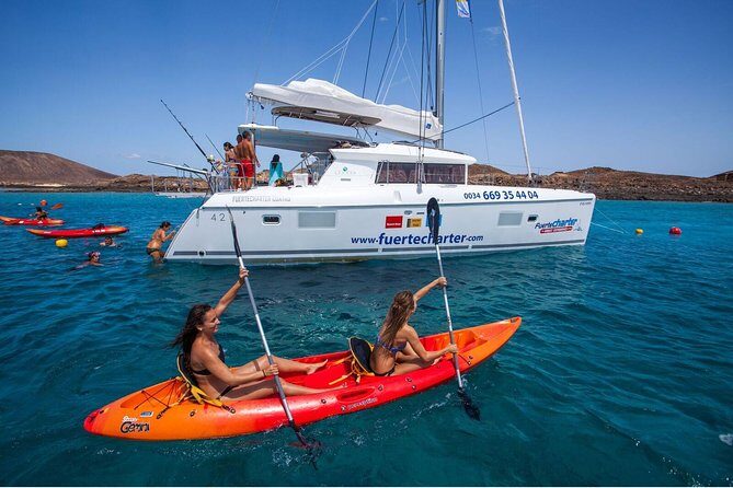 4-Hour Boat Trip to Isla de Lobos from Fuerteventura (Combo Deluxe) - Key Points