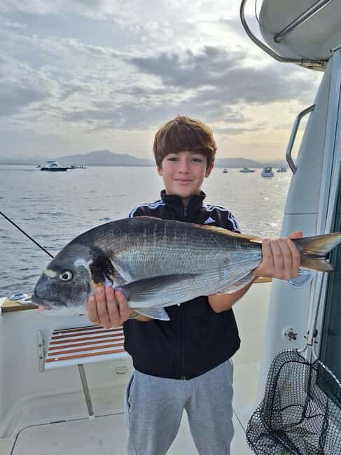 4-hour FISHING trip on a BOAT departing from Hondarribia - A Genuine 4-Hour Fishing Trip in Hondarribia: What You Need to Know