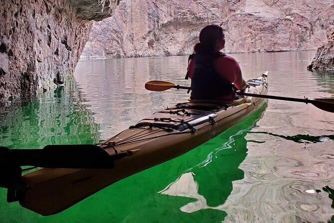 4-Hour Kayak Deluxe Tour in Emerald Cave with Catered Lunch - The Sum Up