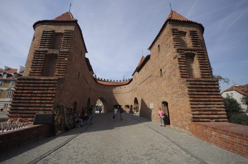 4 hour: Old Town, Royal Castle, Palace of Culture & Science - Practical Details and Value