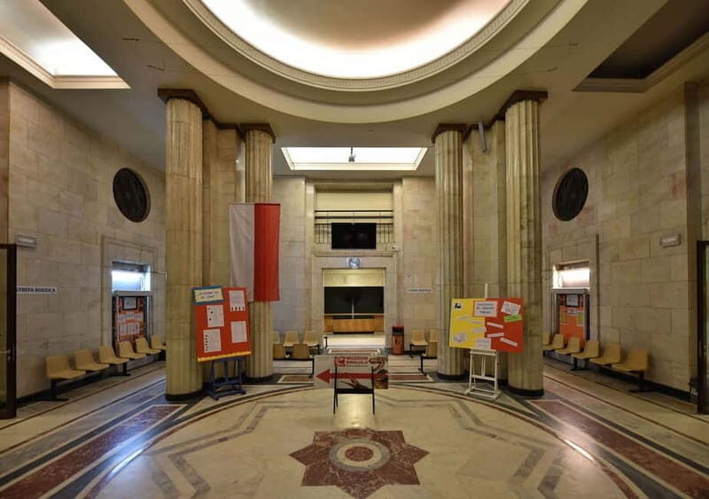 4 hour: Palace of Culture & Science and POLIN Museum - The Sum Up