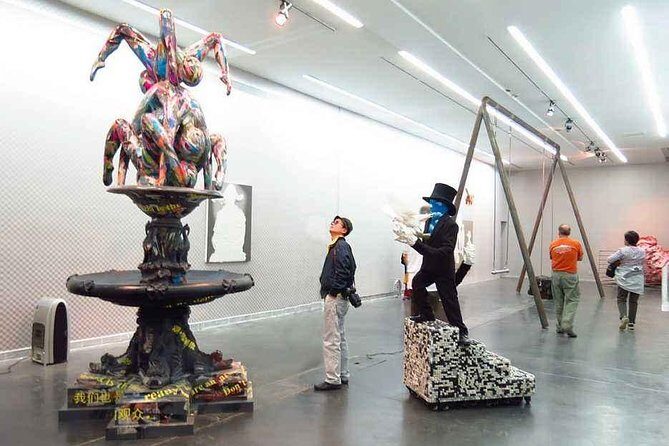 4 Hour Private Beijing 798 Art Zone Walking Tour with Lunch Option - Key Points