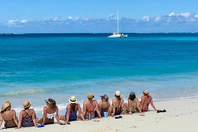 4 Hour Private Catamaran Sail and Snorkel from Grace Bay Beach, Providenciales - FAQ