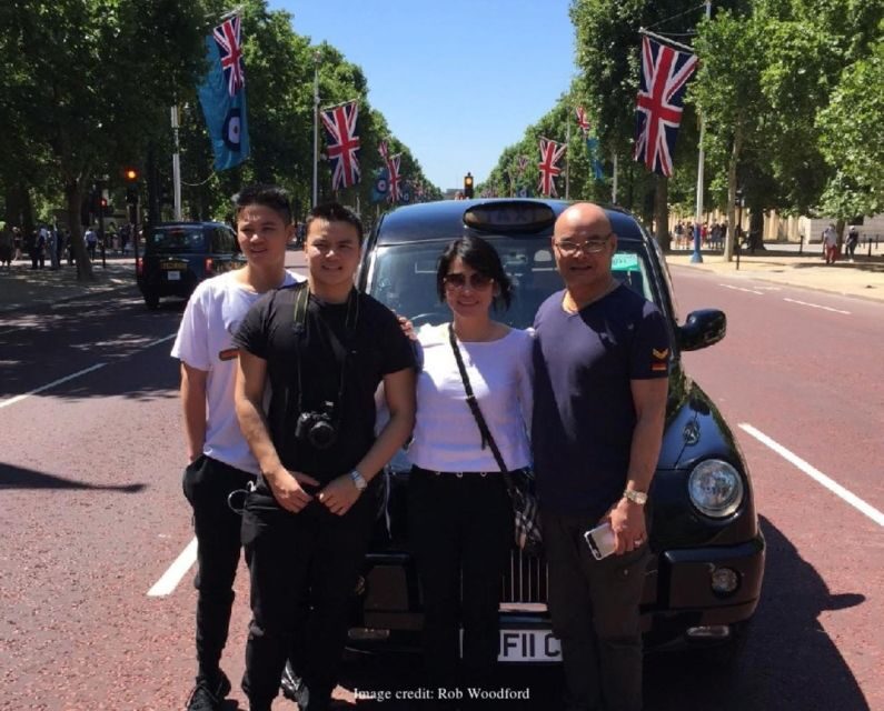 4-Hour Private Tour of London in a Panoramic Black Cab - Historic and Modern London
