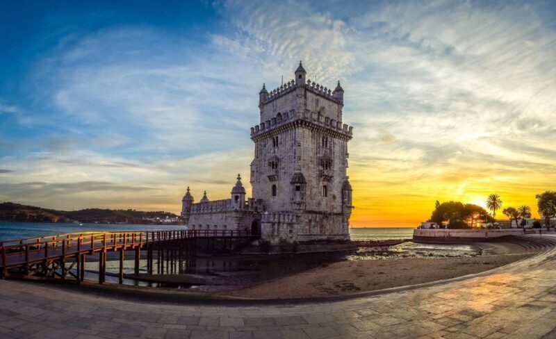 4-hour tour of Lisbon In Privete - Key Points