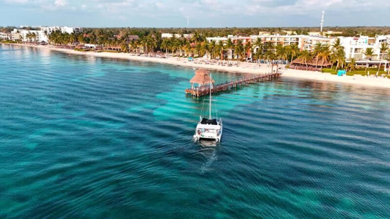 4 Hour Turtle Sanctuary Experience on a Luxury Catamarán - Who Might Want More?