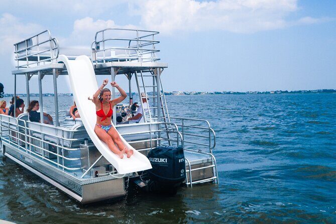 4-Hour Ultimate Party Pontoon Boat Rental in Chincoteague Island - 4-Hour Ultimate Party Pontoon Boat Rental in Chincoteague Island