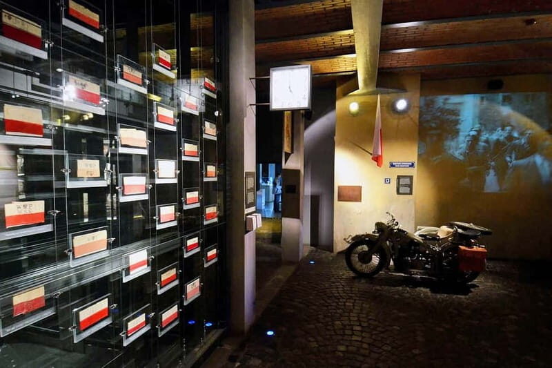 4 hour: Warsaw Uprising Museum and POLIN Museum/inc.Pick up/ - Frequently Asked Questions