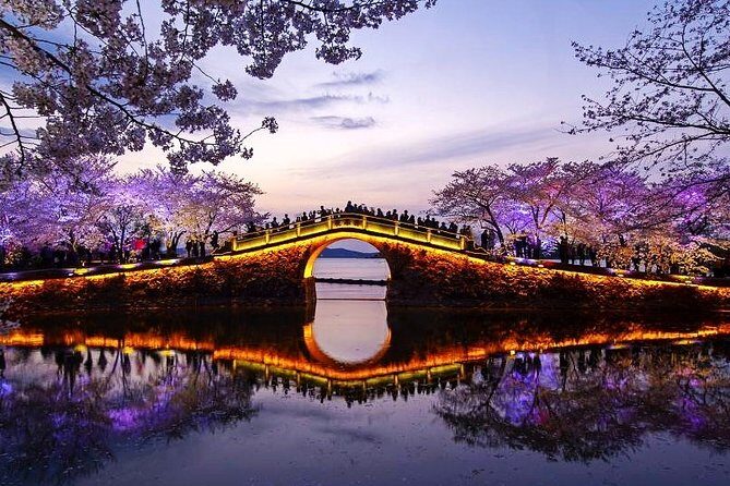 4-Hour Wuxi Taihu Yuantouzhu Scenic Area Private Tour - Wuxi’s Yuantouzhu Scenic Area: A Quiet Retreat with Stunning Views