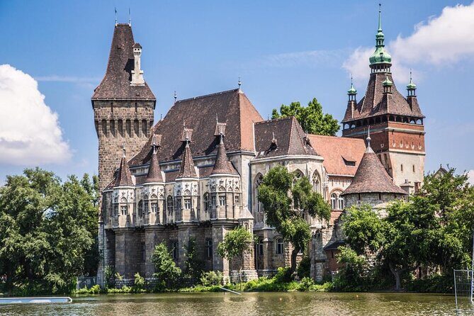 4 hours long private walking tour in Budapest - Final Thoughts