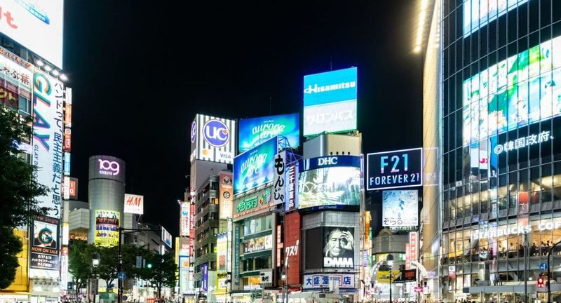 4 Hours Night Walking Tour in Tokyo - Golden Gai’s tiny bars and a cover charge