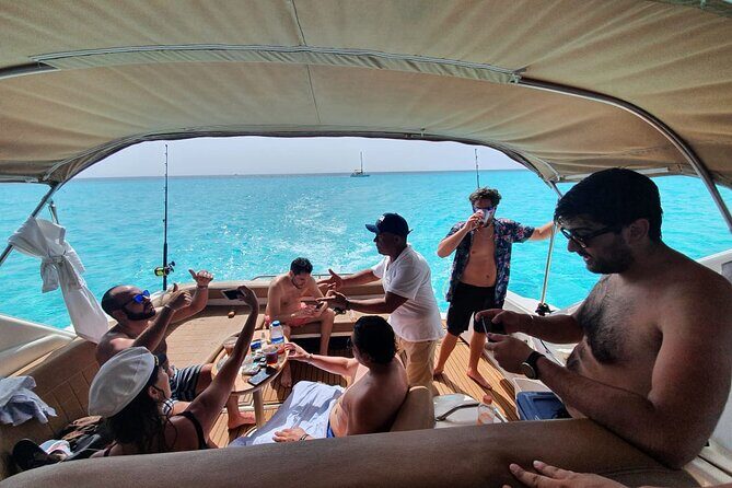 4 hours - Private 48ft Yacht all inclusive in Tulum and Playa del Carmen - The Sum Up