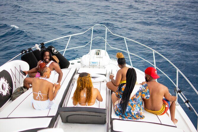 4-Hours Private Luxurious Yacht Snorkelling and Paddle Surf - Exploring the 4-Hours Private Luxurious Yacht Snorkelling and Paddle Surf Experience