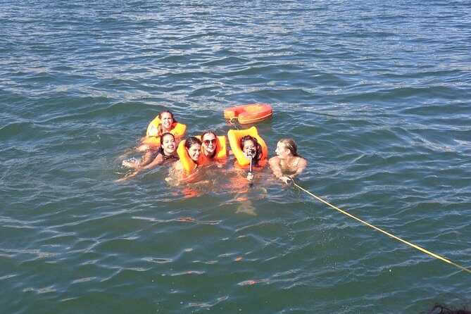 4 Hours Private Sailing Trip to Oeiras Beach - Detailed Stop Breakdown and What Youll Experience