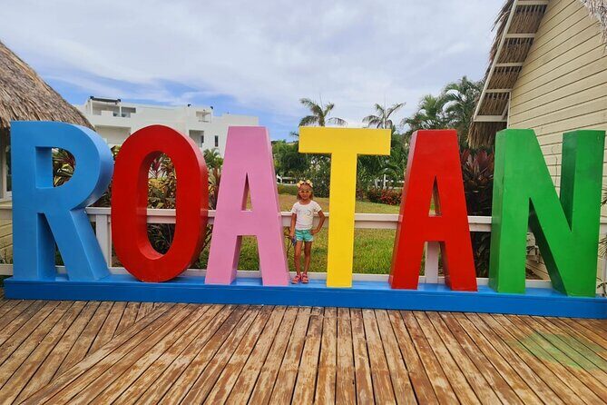 4 Hours Private Tour with Snorkel Experience in Roatan - Key Points