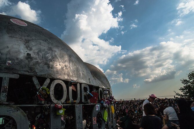 4 Hours Private tour with top attractions in Seoul - Authentic Experiences and Real Traveler Feedback