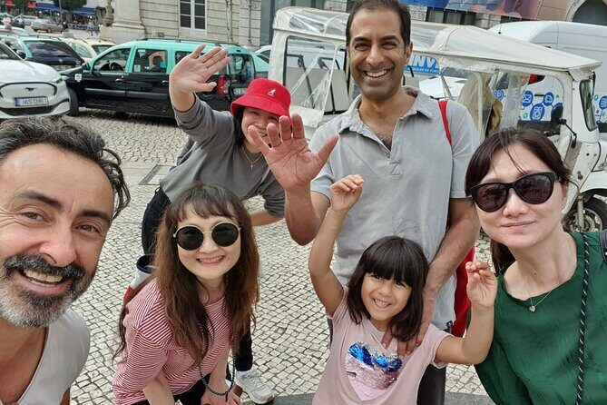 4 Hours Tuk Tuk Tour - 7 Hills Adventure in Lisboa - Authentic Experiences and Insider Tips