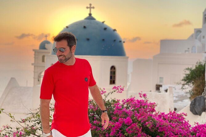 4 hrs PRIVATE island tour and photos, Oia and Blue domes - A Deep Dive into the Santorini Private Tour Experience