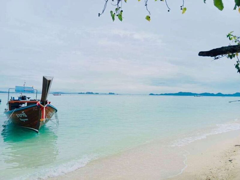 4-Island Tour from Koh Lanta to Koh Kradan with Beach Lunch - FAQs