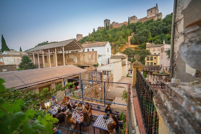 4 neighborhoods 4 cultures. Half day private tour in Granada - Who Would Love This Tour?