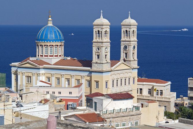 4 Nights in the Greek Islands from Athens: Santorini, Mykonos and Syros - An In-Depth Look at the Island-Hopping Experience