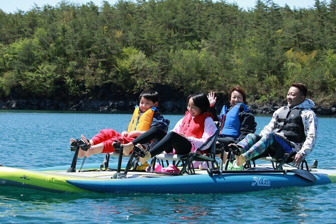 4 Seat Boat Experience on the Lake with a view of Mt. Fuji - A Peaceful Escape on Lake Saiko: A Detailed Review