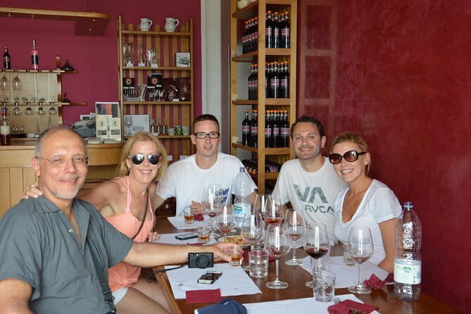 4 Wines & 2 Olive Oils Tasting in Chianti Winery with Tour - A Deep Dive into the Chianti Winery Experience