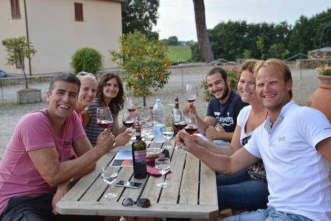 4 WINES TASTING in a Chianti Classico Farm (Visit/tour at the winery included) - FAQ