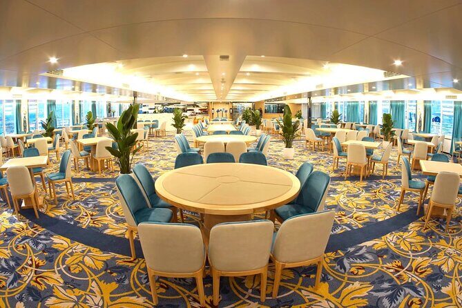 4D3N Yangtze River tour: Chongqing to Yichang by Victoria Sabrina - Embarking on the Yangtze