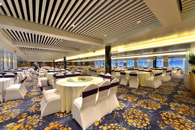 4D3N Yangtze River tour: Chongqing to Yichang by Victoria Sabrina - Exploring the Three Gorges and Beyond