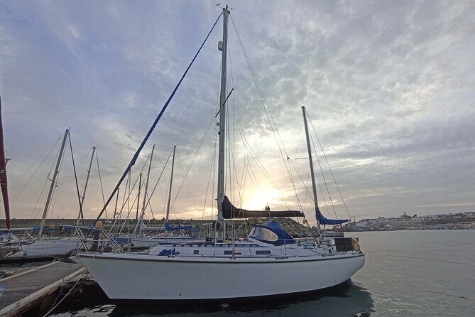 4h Exclusive Sail in Lisbon: Your Private Escape - Practical Details and Tips