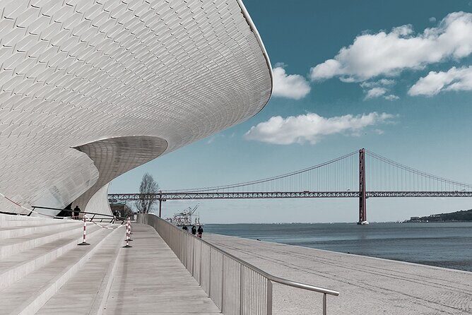 4h Exclusive Sail in Lisbon: Your Private Escape - The Authentic Appeal and Who’s It For