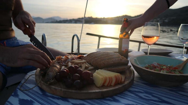 4h Private boat tour north coast of Mallorca - Who Should Book This Tour?
