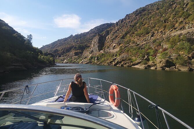 4H Private Boat Trip on the Douro River - Feel the Nature - FAQ