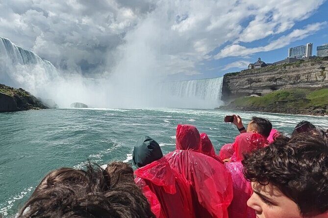 4hr Niagara Falls Canada Tour includes the Boat and tunnels - Final Thoughts: Who Should Consider This Tour