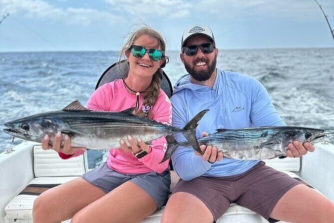 4HR Private bottom Fishing Charter with lunch - A Personal Touch on Turks and Caicos Waters: 4-Hour Private Bottom Fishing Charter with Lunch