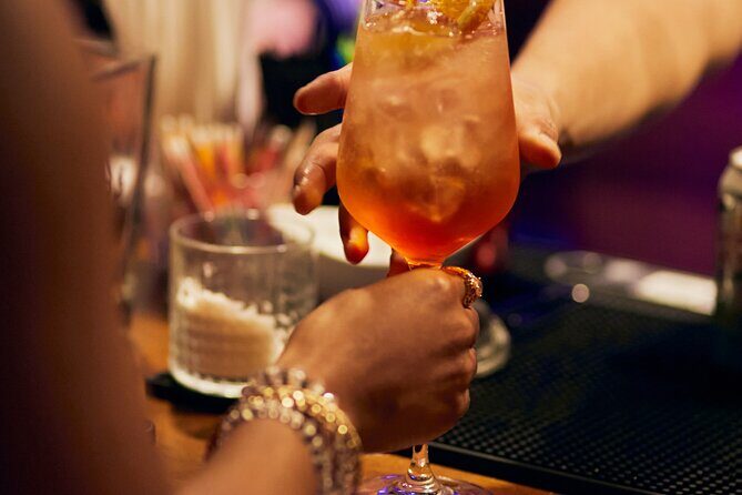 4th of July Fireworks Cruise with Open Bar, Buffet and Live Music - Reviews: The Good, the Bad, and the Mixed