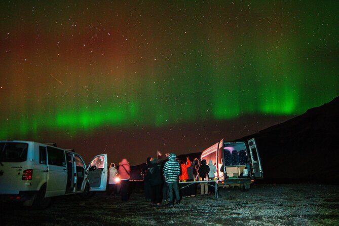 4x4 Minibus Northern Lights with Photo and snacks from Reykjavik - Final Thoughts: Who Is This Tour Best For?