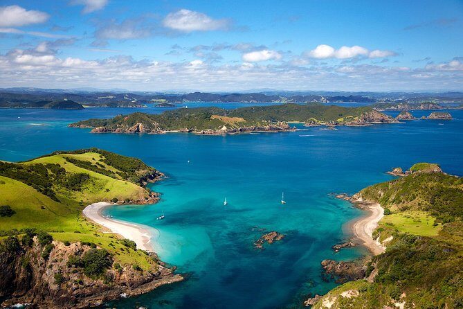 5-Day Bay of Islands, Auckland, Hobbiton, Rotorua & Waitomo Tour - Frequently Asked Questions