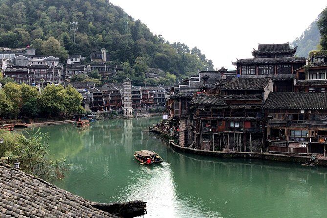 5-Day Combo Package of Zhangjiajie With Fenghuang (By Fast Train) - Experience the Magic of Zhangjiajie and Fenghuang in 5 Days
