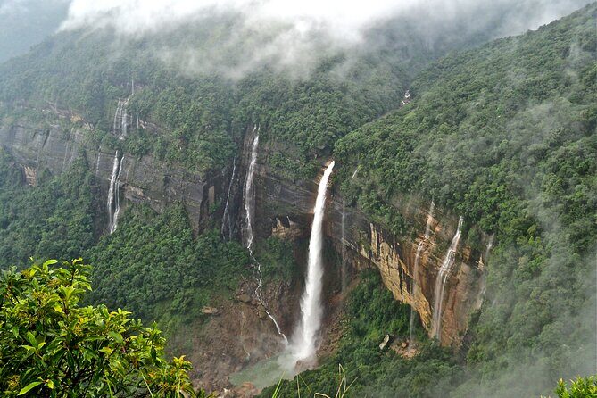 5-Day Private Tour in Meghalaya with Meals and Accommodation - Key Points