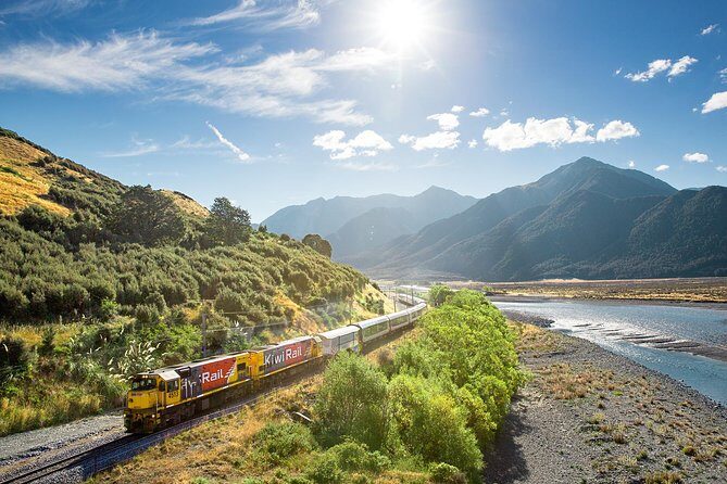 5 Day South Island Circut: Trains, Glaciers and Milford Sound from Christchurch - FAQs