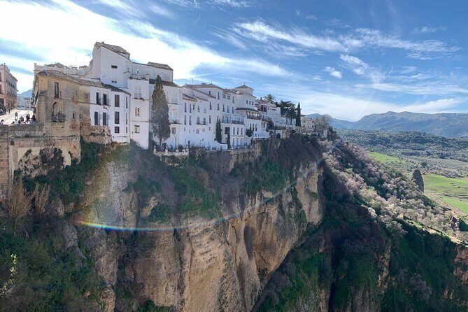 5 Day Tour Andalusia with Costa del Sol and Toledo - Who Should Consider This Tour?
