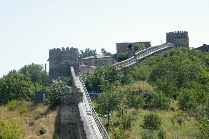 5 days and 4 nights. Hotel and group tours "Everything about Georgia. - Key Points