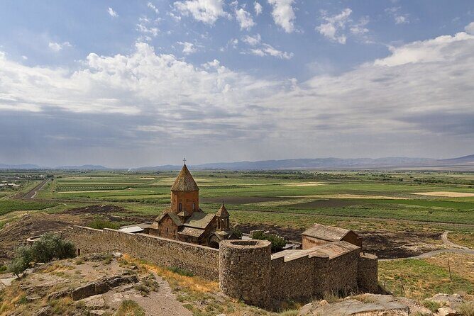 5 Days Armenia Package with Accommodation, Tours and Transfers - Key Points