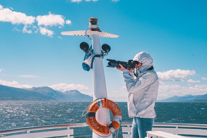 5-Days Discovery Ushuaia and El Calafate - Experience the Wonders of Patagonia in 5 Days